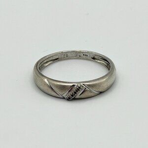 Sterling Silver 925 Band Ring With Geometric Engraving